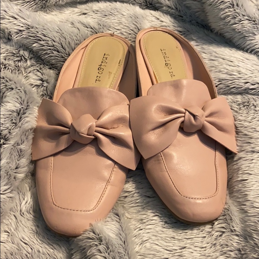 Indigo rd 6.5M slip on shoes